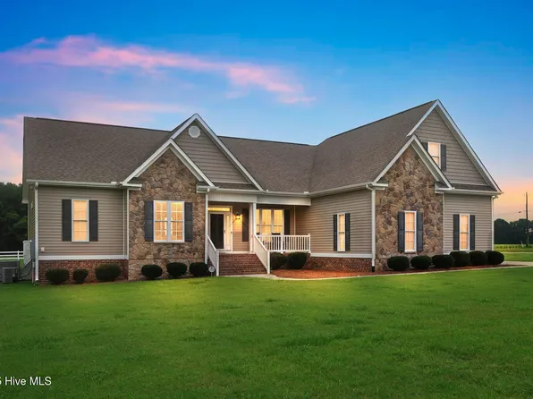 8637 Forest Cove Road, Elm City, NC 27822