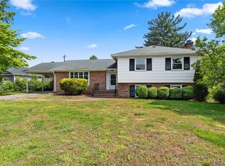 7418 Park Dr, Mechanicsville, VA 23111