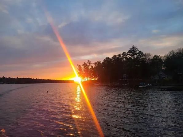 8 Twinview Circle, Frye Island, ME 04071