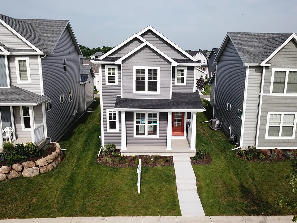 1598 Star Light Dr