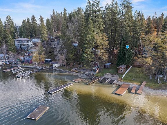 2nd image of 13907 N East Newman Lake Dr
