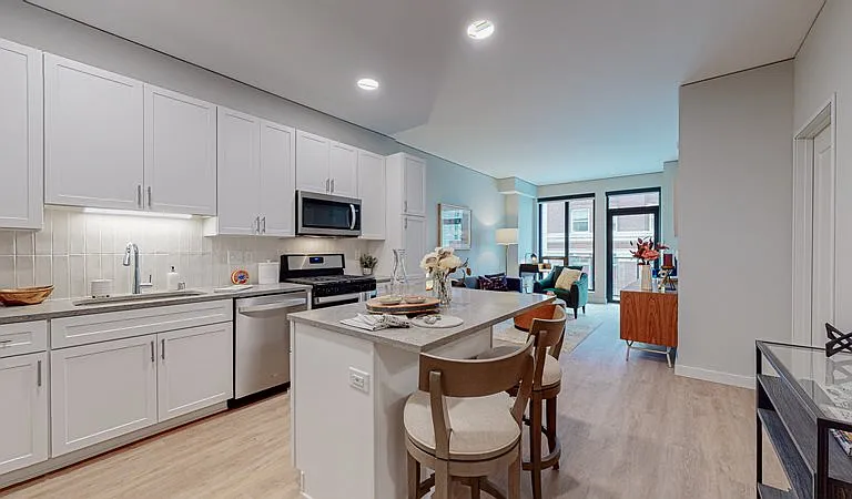 240 Park Avenue — Photo 25
