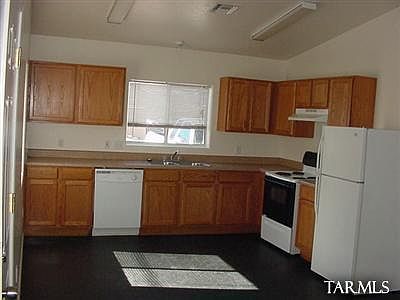 2nd image of 1873 S San Antonio Dr Unit 2