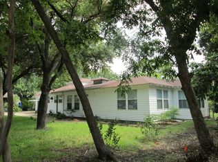 1144 Rock Creek Dr, Garland, TX 75040