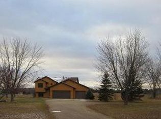 29562 Juniper St NW, Isanti, MN 55040