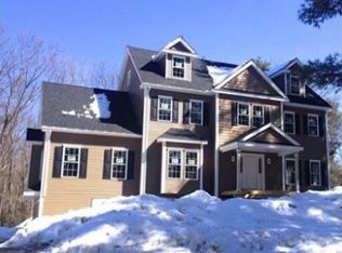 31 Chestnut St, North Reading, MA 01864