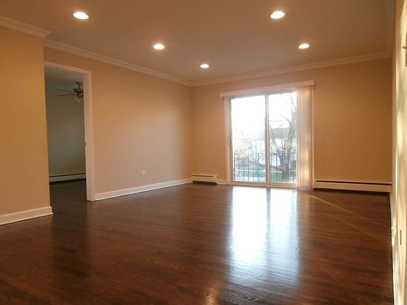 3rd image of 8860 N Western Ave APT 2F