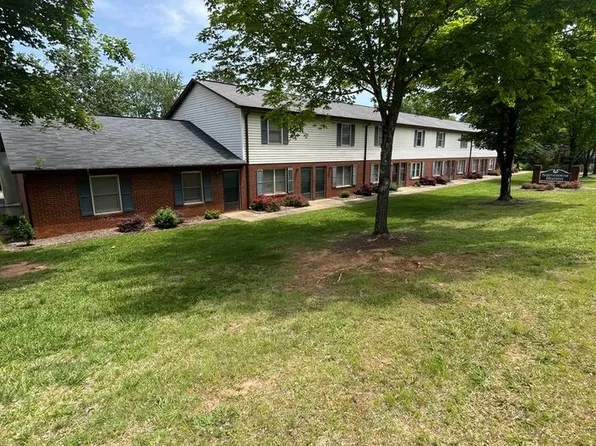 45 22nd Ave NE #45, Hickory, NC 28601