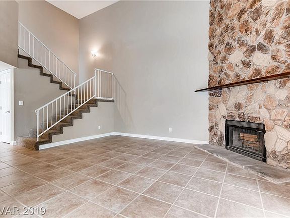 3rd image of 132 Farkas Ln