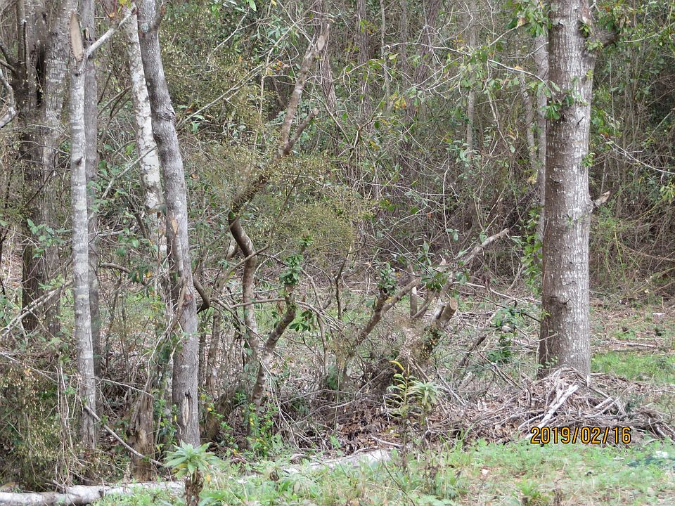 2nd image of 7030 Kiln Picayune Rd