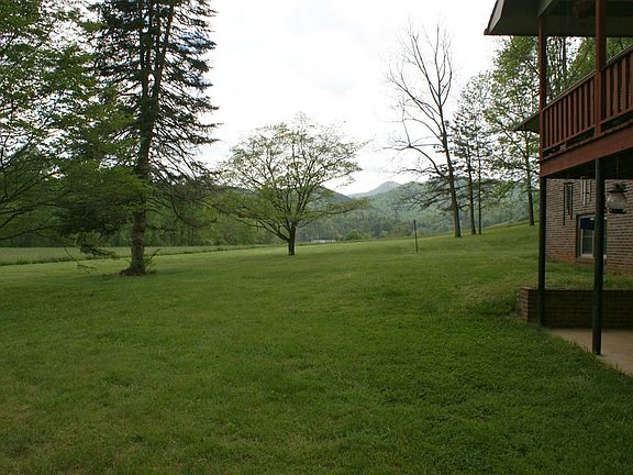 3rd image of 56 Mountain Vista Dr