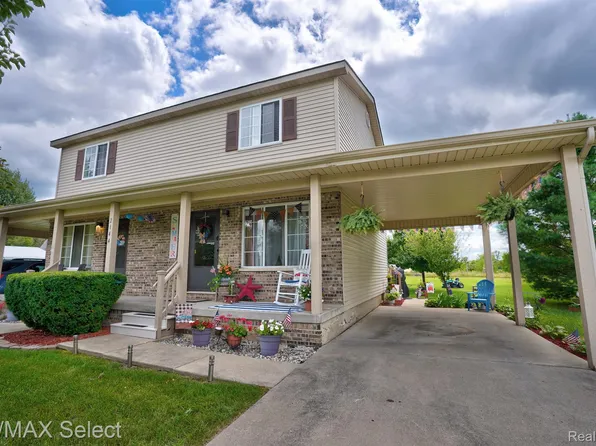 2144 Jolson Ave, Burton, MI 48529