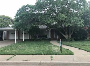 304 N 15th St, Lamesa, TX 79331