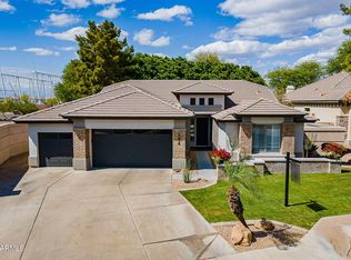 194 W Sunburst Ln, Tempe, AZ 85284