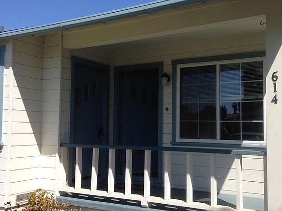 3rd image of 614 Woodrow Ave
