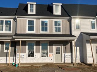 11887 Rhode Island St, Crown Point, IN 46307