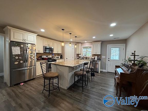 5th image of 145 Rabbit Run Rd