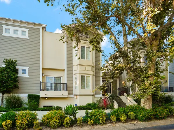 5101 Whitsett Ave Unit 111, Valley Village, CA 91607