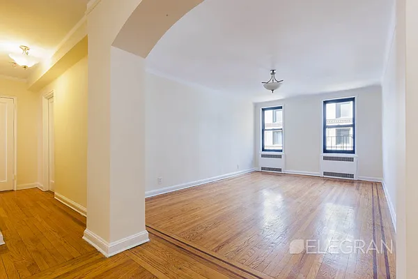 Rented by (Legacy) Elegran | media 18