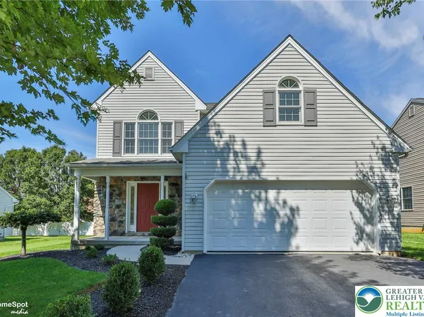 1944 Grigio Pl, Easton, PA 18045