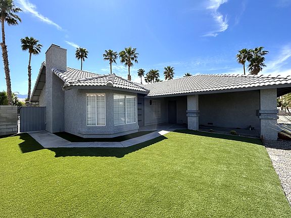 2nd image of 68665 Risueno Rd