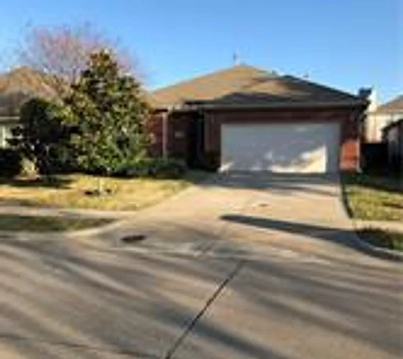 5728 Calloway Dr