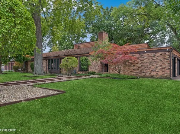 4557 W Albion Ave, Lincolnwood, IL 60712