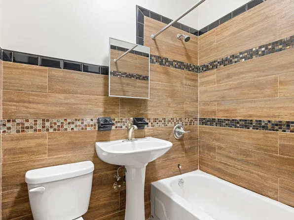 1287 Greene Avenue image 9 of 10