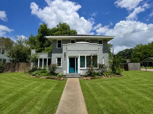 719 N Resident St, Wharton, TX 77488
