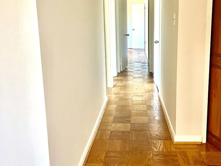 4800 Chevy Chase Dr #404 — Photo 10