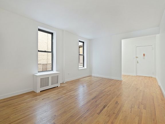 4th image of 336 W 95th St APT 52