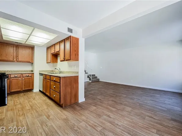 200 Brookside Ln Unit C, Las Vegas, NV 89107