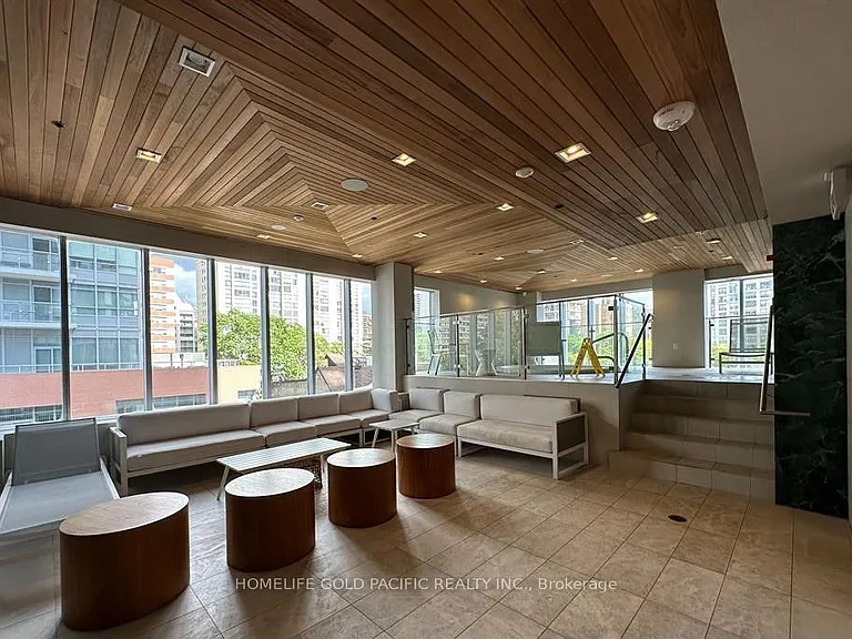 89 McGill St #2805 — Photo 7