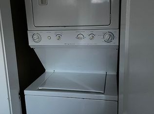 555 Main St, Cromwell, CT 06416