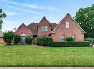 269 Grand Steeple Dr, Collierville, TN 38017