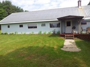 38 Valley View Dr, Brookfield, VT 05036