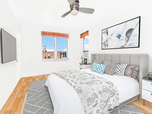 Sold by REMAX Distinguished Homes | media 30