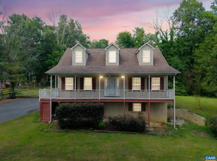 497 Sunset Dr, Stanardsville, VA 22973