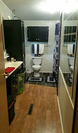 Masterbathroom