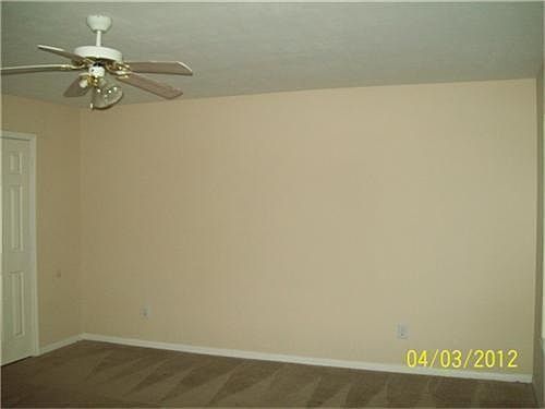 3rd image of 4702 Daisy Meadow Dr