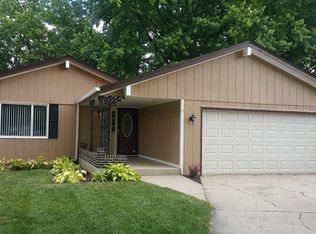 1259 Roxbury Close, Rockford, IL 61107