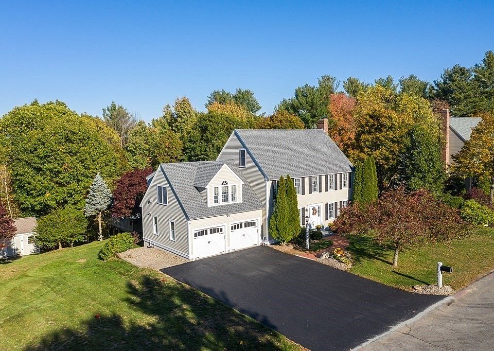 1st image of 11 Hillview Dr