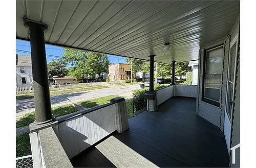 4321 Howlett Ave Photo 1