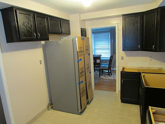 5th image of 35173 Orangelawn St