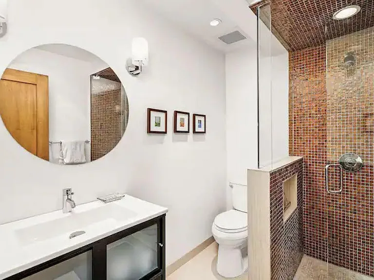 Secondary bathroom