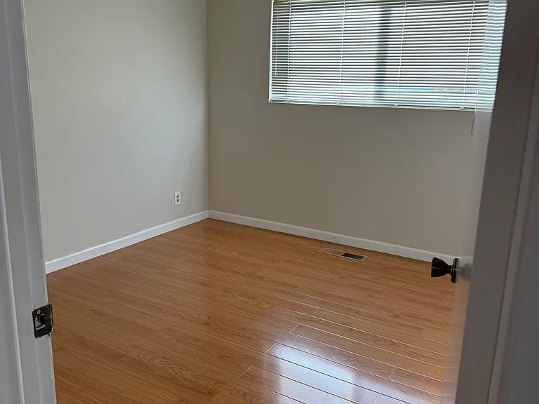 299 Omira Dr — Photo 13