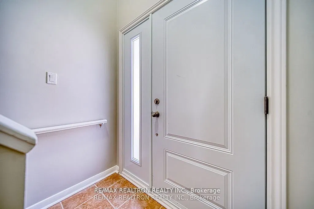 2 bed, $1,750 — Photo 3