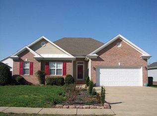 922 Wing Tip Cir, Hopkinsville, KY 42240