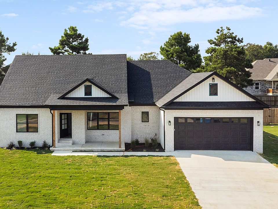 1st image of 117 Michelle Dr