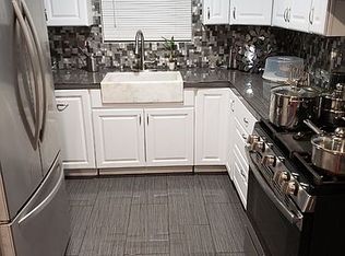 1122 Mooney Rd, Houston, TX 77037